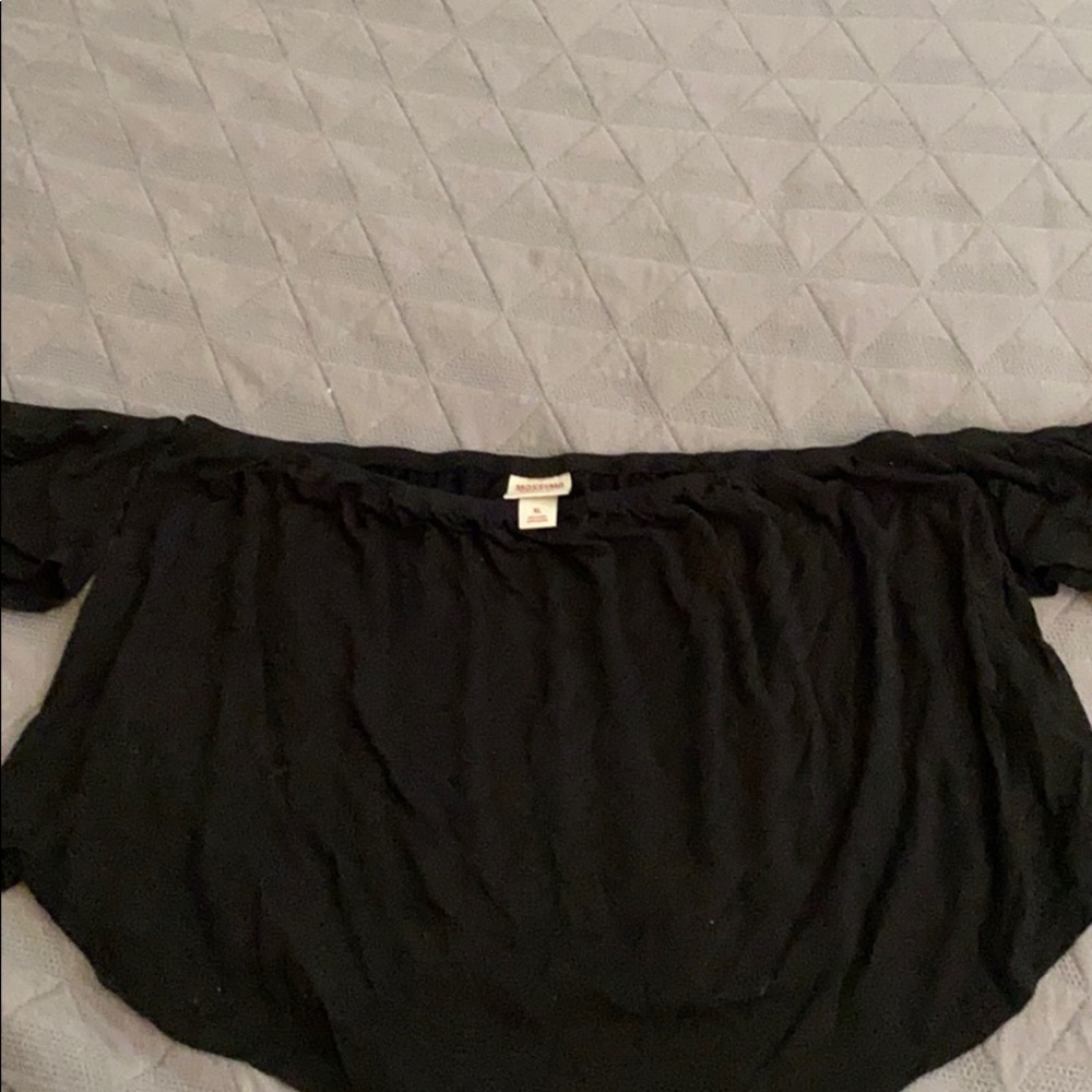 Strapless top